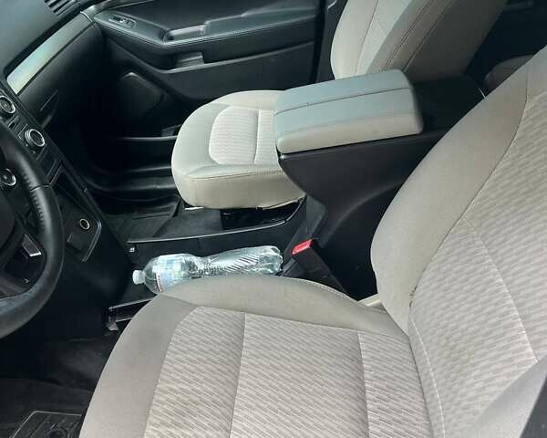 Белый Форд Эксплорер, объемом двигателя 3.73 л и пробегом 195 тыс. км за 13789 $, фото 10 на Automoto.ua