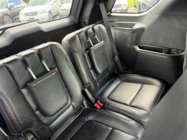 Белый Форд Эксплорер, объемом двигателя 3.5 л и пробегом 54 тыс. км за 8500 $, фото 11 на Automoto.ua