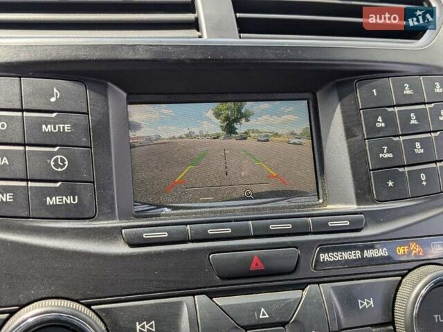 Білий Форд Експлорер, об'ємом двигуна 3.7 л та пробігом 280 тис. км за 16700 $, фото 27 на Automoto.ua