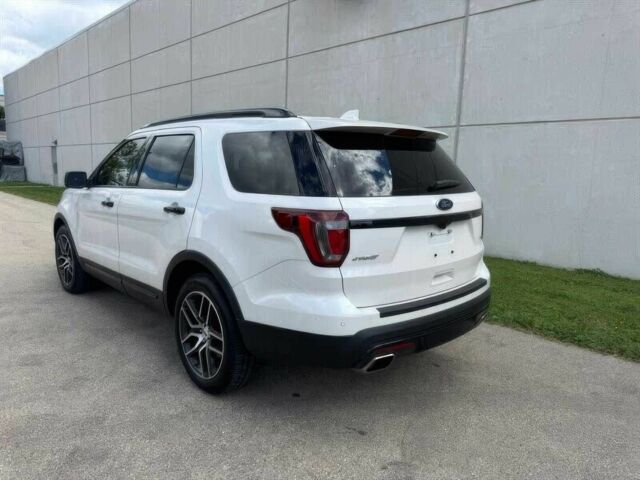 Белый Форд Эксплорер, объемом двигателя 3.5 л и пробегом 54 тыс. км за 8500 $, фото 4 на Automoto.ua