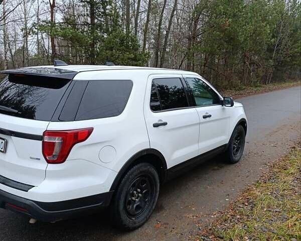 Білий Форд Експлорер, об'ємом двигуна 3.72 л та пробігом 72 тис. км за 14700 $, фото 7 на Automoto.ua