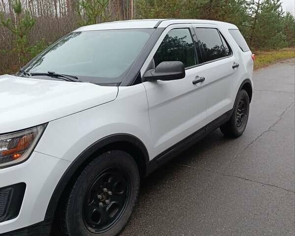 Білий Форд Експлорер, об'ємом двигуна 3.72 л та пробігом 72 тис. км за 14700 $, фото 4 на Automoto.ua