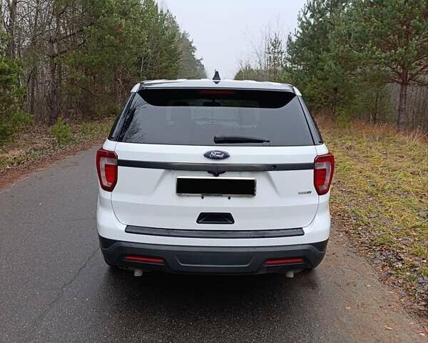 Білий Форд Експлорер, об'ємом двигуна 3.72 л та пробігом 72 тис. км за 14700 $, фото 8 на Automoto.ua