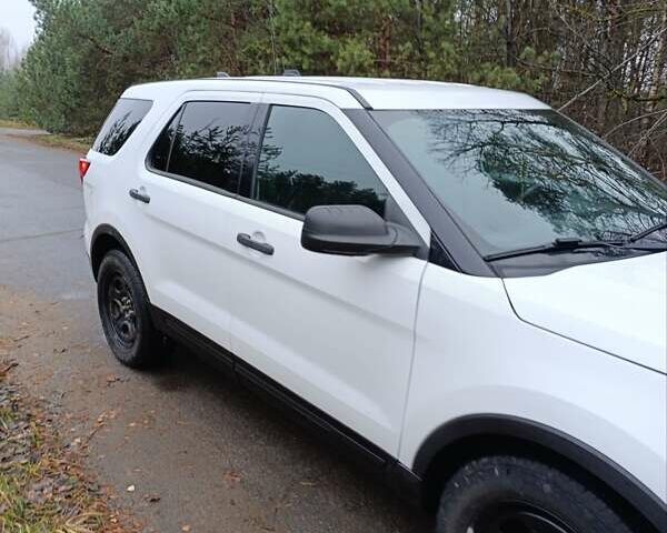 Білий Форд Експлорер, об'ємом двигуна 3.72 л та пробігом 72 тис. км за 14700 $, фото 3 на Automoto.ua