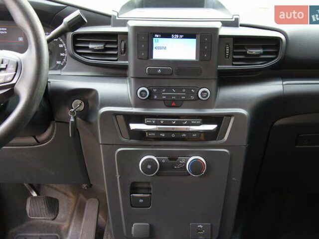 Белый Форд Эксплорер, объемом двигателя 3.34 л и пробегом 57 тыс. км за 29500 $, фото 16 на Automoto.ua