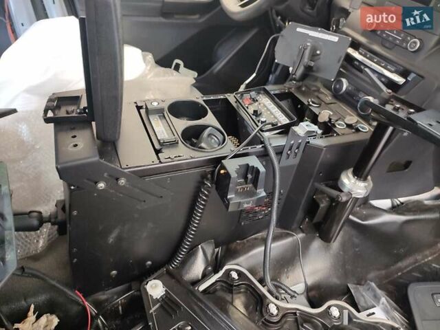 Белый Форд Эксплорер, объемом двигателя 3.34 л и пробегом 57 тыс. км за 29500 $, фото 31 на Automoto.ua