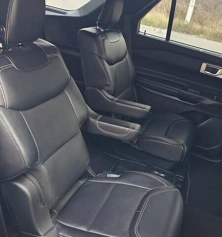 Білий Форд Експлорер, об'ємом двигуна 3 л та пробігом 118 тис. км за 37000 $, фото 14 на Automoto.ua