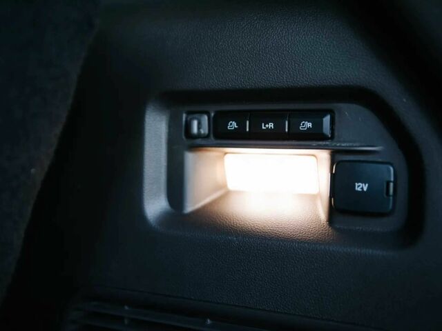 Белый Форд Эксплорер, объемом двигателя 2.3 л и пробегом 80 тыс. км за 16850 $, фото 17 на Automoto.ua