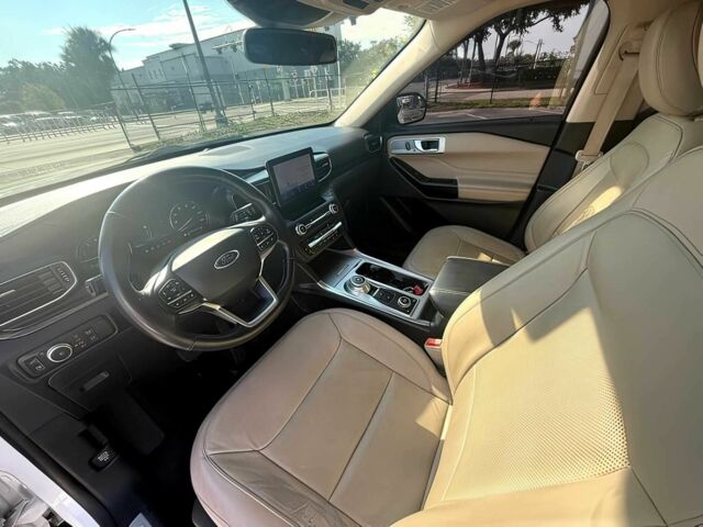 Білий Форд Експлорер, об'ємом двигуна 0 л та пробігом 42 тис. км за 16400 $, фото 9 на Automoto.ua