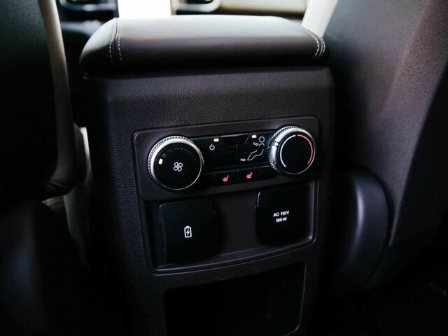 Белый Форд Эксплорер, объемом двигателя 2.3 л и пробегом 80 тыс. км за 16850 $, фото 14 на Automoto.ua