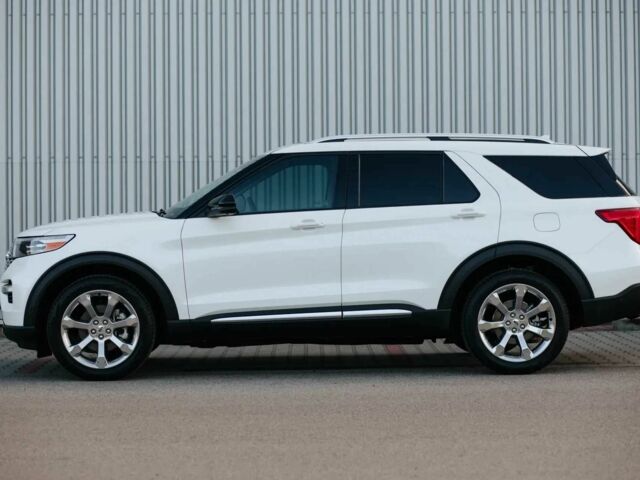 Белый Форд Эксплорер, объемом двигателя 2.3 л и пробегом 80 тыс. км за 16850 $, фото 4 на Automoto.ua