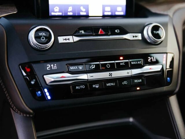 Белый Форд Эксплорер, объемом двигателя 2.3 л и пробегом 80 тыс. км за 16850 $, фото 21 на Automoto.ua