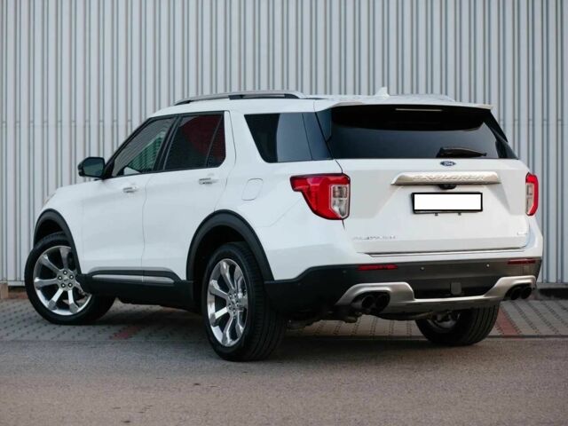 Белый Форд Эксплорер, объемом двигателя 2.3 л и пробегом 80 тыс. км за 16850 $, фото 1 на Automoto.ua