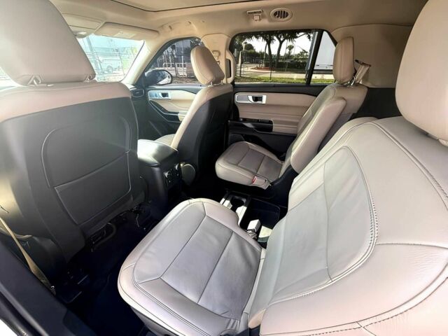 Білий Форд Експлорер, об'ємом двигуна 0 л та пробігом 42 тис. км за 16400 $, фото 13 на Automoto.ua