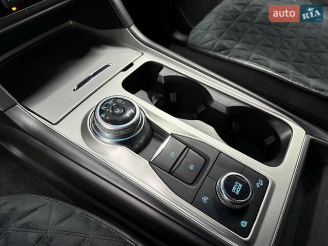 Белый Форд Эксплорер, объемом двигателя 2.26 л и пробегом 105 тыс. км за 24900 $, фото 16 на Automoto.ua