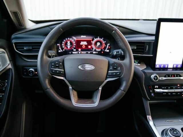 Белый Форд Эксплорер, объемом двигателя 2.3 л и пробегом 80 тыс. км за 16850 $, фото 11 на Automoto.ua