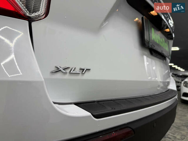 Белый Форд Эксплорер, объемом двигателя 2.26 л и пробегом 105 тыс. км за 24900 $, фото 24 на Automoto.ua