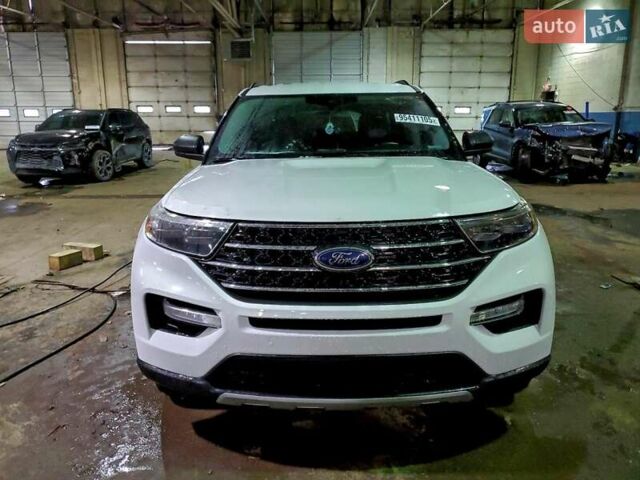 Белый Форд Эксплорер, объемом двигателя 2.26 л и пробегом 61 тыс. км за 6900 $, фото 4 на Automoto.ua