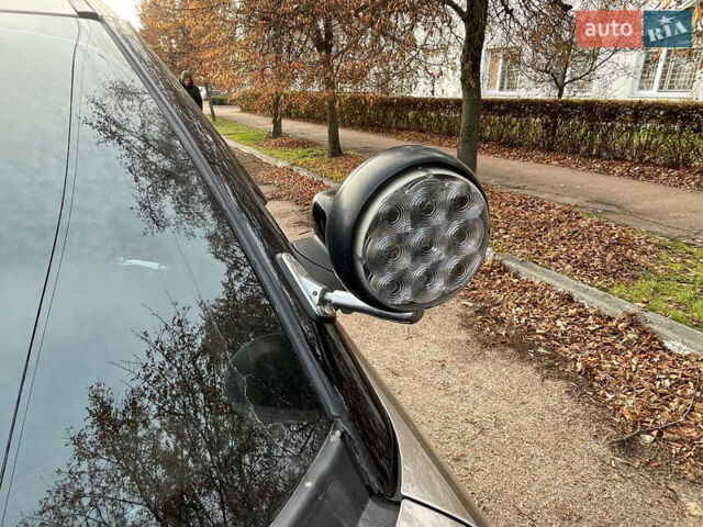 Бежевый Форд Эксплорер, объемом двигателя 3.7 л и пробегом 219 тыс. км за 22000 $, фото 17 на Automoto.ua