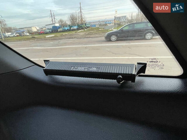 Бежевый Форд Эксплорер, объемом двигателя 3.7 л и пробегом 219 тыс. км за 22000 $, фото 21 на Automoto.ua