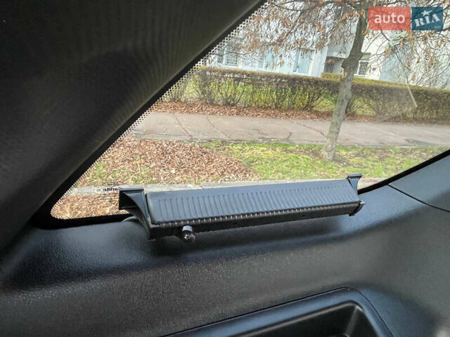 Бежевый Форд Эксплорер, объемом двигателя 3.7 л и пробегом 219 тыс. км за 22000 $, фото 22 на Automoto.ua