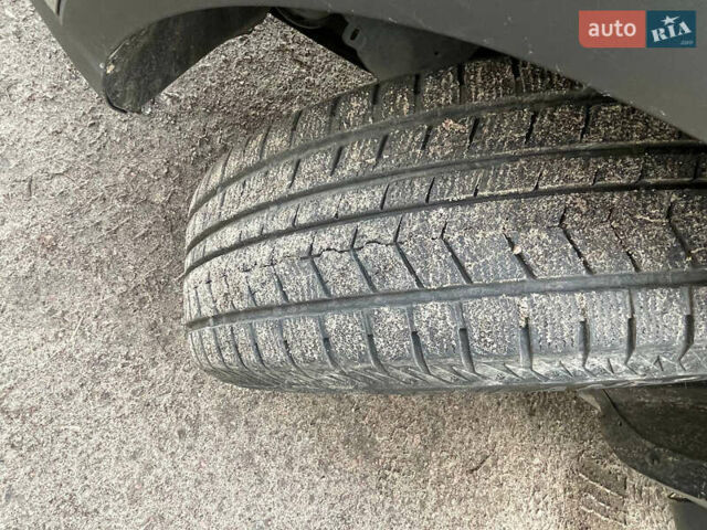 Бежевый Форд Эксплорер, объемом двигателя 3.7 л и пробегом 219 тыс. км за 22000 $, фото 25 на Automoto.ua