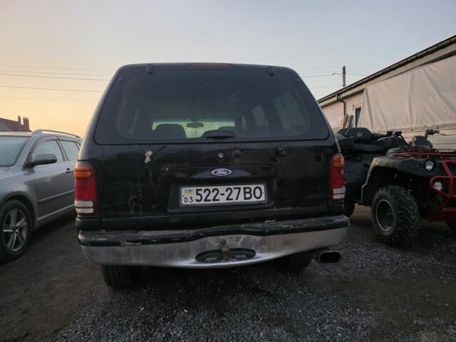 Чорний Форд Експлорер, об'ємом двигуна 4 л та пробігом 224 тис. км за 3700 $, фото 3 на Automoto.ua