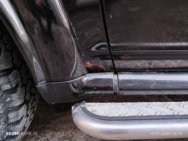 Черный Форд Эксплорер, объемом двигателя 4 л и пробегом 328 тыс. км за 1700 $, фото 14 на Automoto.ua