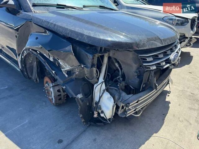 Чорний Форд Експлорер, об'ємом двигуна 3.5 л та пробігом 255 тис. км за 10100 $, фото 8 на Automoto.ua