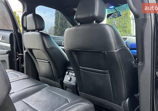 Чорний Форд Експлорер, об'ємом двигуна 3.5 л та пробігом 164 тис. км за 15900 $, фото 36 на Automoto.ua