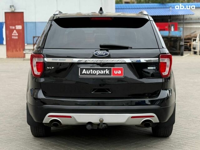 Черный Форд Эксплорер, объемом двигателя 2.3 л и пробегом 178 тыс. км за 13990 $, фото 5 на Automoto.ua
