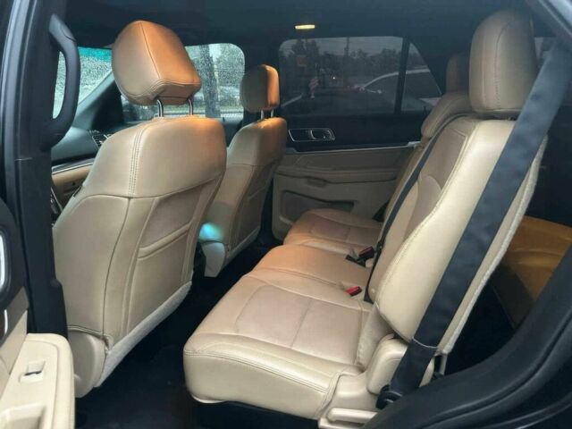 Черный Форд Эксплорер, объемом двигателя 2.3 л и пробегом 73 тыс. км за 6900 $, фото 10 на Automoto.ua