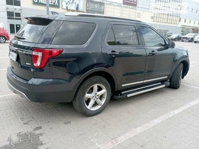 Черный Форд Эксплорер, объемом двигателя 2.3 л и пробегом 125 тыс. км за 17900 $, фото 3 на Automoto.ua