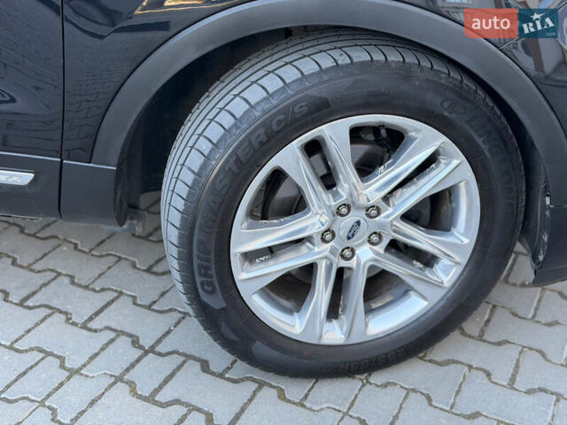 Форд Эксплорер 2017 в Тернополе на Automoto.ua Черный Форд Эксплорер, объемом двигателя 3.5 л и пробегом 190 тыс. км за 16700 $, фото 31 на Automoto.ua