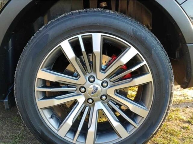 Черный Форд Эксплорер, объемом двигателя 3.5 л и пробегом 137 тыс. км за 12700 $, фото 10 на Automoto.ua