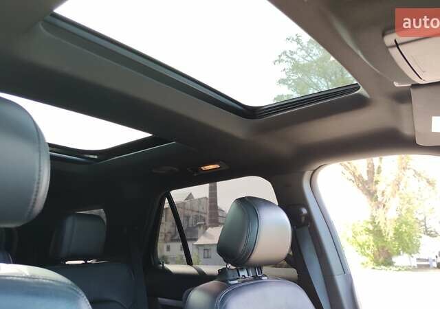 Чорний Форд Експлорер, об'ємом двигуна 3.5 л та пробігом 140 тис. км за 25000 $, фото 17 на Automoto.ua