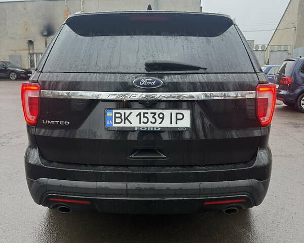 Чорний Форд Експлорер, об'ємом двигуна 3.5 л та пробігом 220 тис. км за 16900 $, фото 4 на Automoto.ua