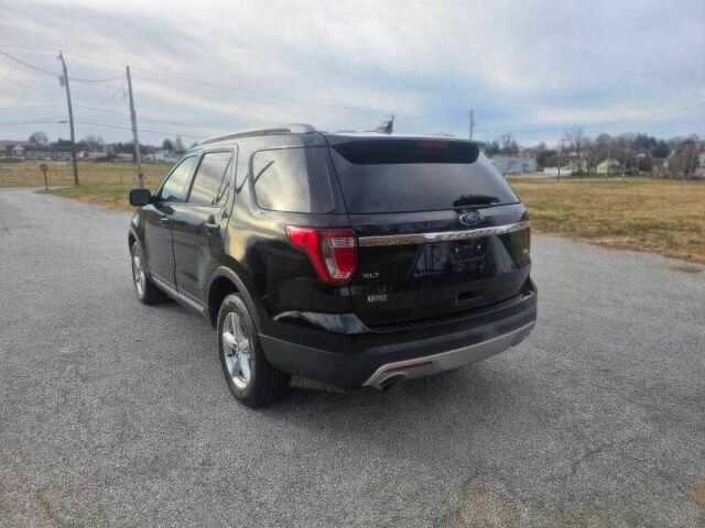 Черный Форд Эксплорер, объемом двигателя 2.3 л и пробегом 89 тыс. км за 4000 $, фото 4 на Automoto.ua