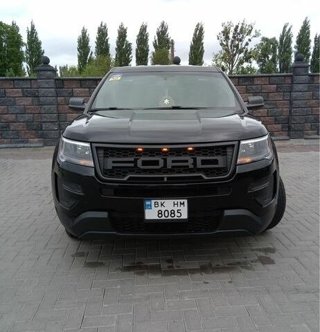 Черный Форд Эксплорер, объемом двигателя 3.7 л и пробегом 100 тыс. км за 18500 $, фото 7 на Automoto.ua