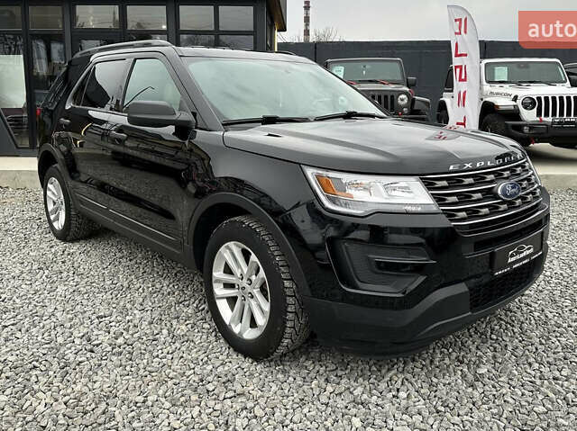 Черный Форд Эксплорер, объемом двигателя 3.5 л и пробегом 110 тыс. км за 16999 $, фото 12 на Automoto.ua