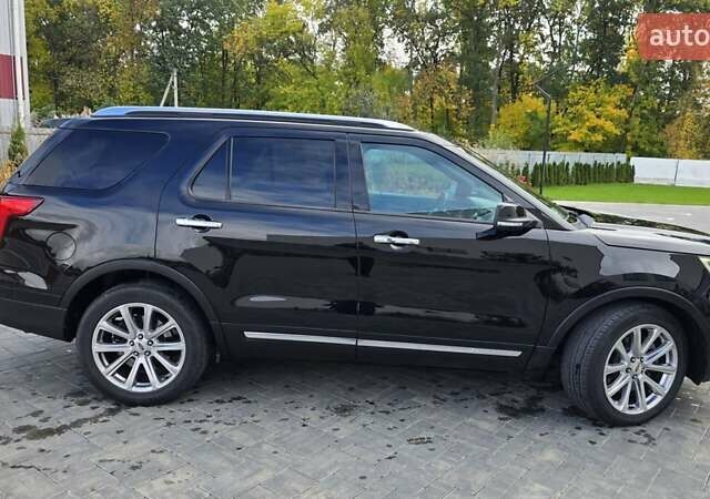 Форд Експлорер 2017 у Луцьку на Automoto.ua Чорний Форд Експлорер, об'ємом двигуна 3.5 л та пробігом 125 тис. км за 18500 $, фото 9 на Automoto.ua