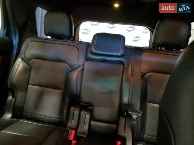 Черный Форд Эксплорер, объемом двигателя 3.5 л и пробегом 132 тыс. км за 3000 $, фото 9 на Automoto.ua