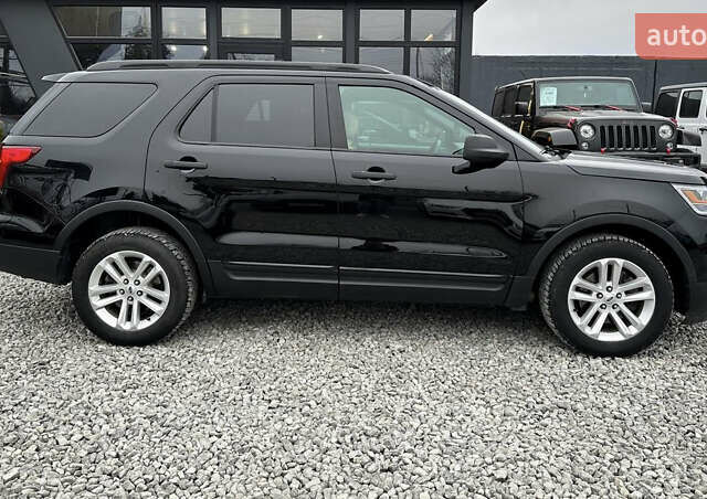 Черный Форд Эксплорер, объемом двигателя 3.5 л и пробегом 110 тыс. км за 16999 $, фото 1 на Automoto.ua