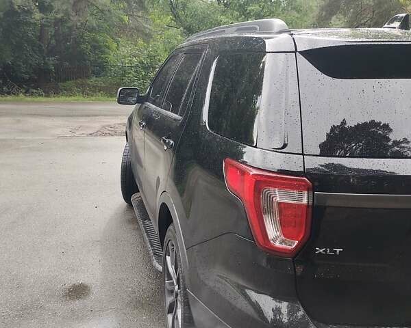 Чорний Форд Експлорер, об'ємом двигуна 3.6 л та пробігом 100 тис. км за 22000 $, фото 6 на Automoto.ua