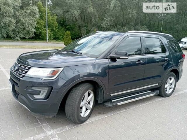 Черный Форд Эксплорер, объемом двигателя 2.3 л и пробегом 125 тыс. км за 17900 $, фото 15 на Automoto.ua