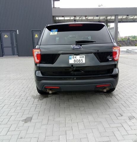 Черный Форд Эксплорер, объемом двигателя 3.7 л и пробегом 100 тыс. км за 18500 $, фото 9 на Automoto.ua