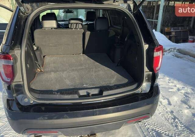 Черный Форд Эксплорер, объемом двигателя 3.5 л и пробегом 82 тыс. км за 22500 $, фото 9 на Automoto.ua