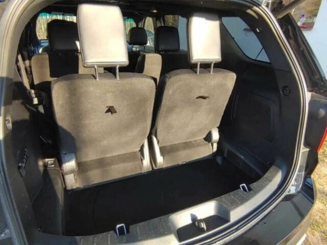 Черный Форд Эксплорер, объемом двигателя 3.5 л и пробегом 137 тыс. км за 12700 $, фото 9 на Automoto.ua