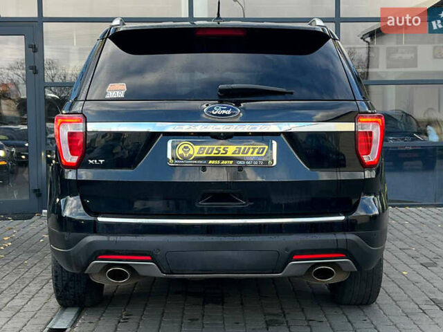 Черный Форд Эксплорер, объемом двигателя 3.5 л и пробегом 50 тыс. км за 23800 $, фото 4 на Automoto.ua