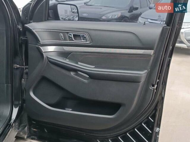 Чорний Форд Експлорер, об'ємом двигуна 3.5 л та пробігом 157 тис. км за 23450 $, фото 34 на Automoto.ua